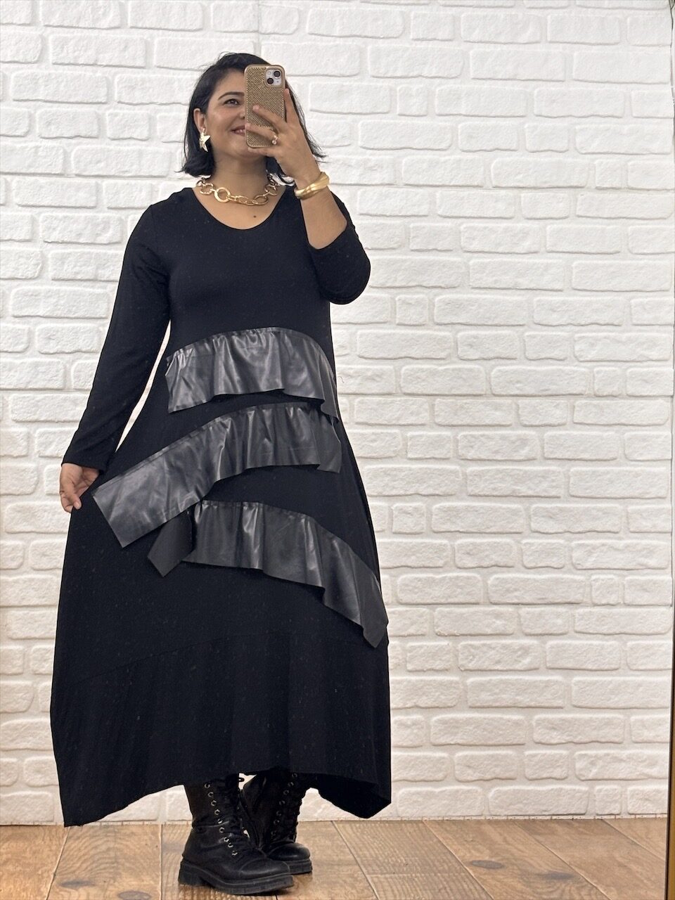 Tasarım deri detaylı elbise